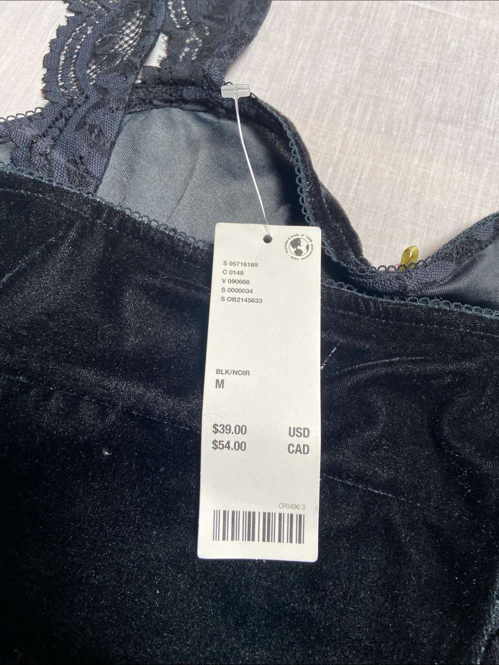 Kimchi Black Lana Velvet and Lace Tank Top New - Picture 8 of 10